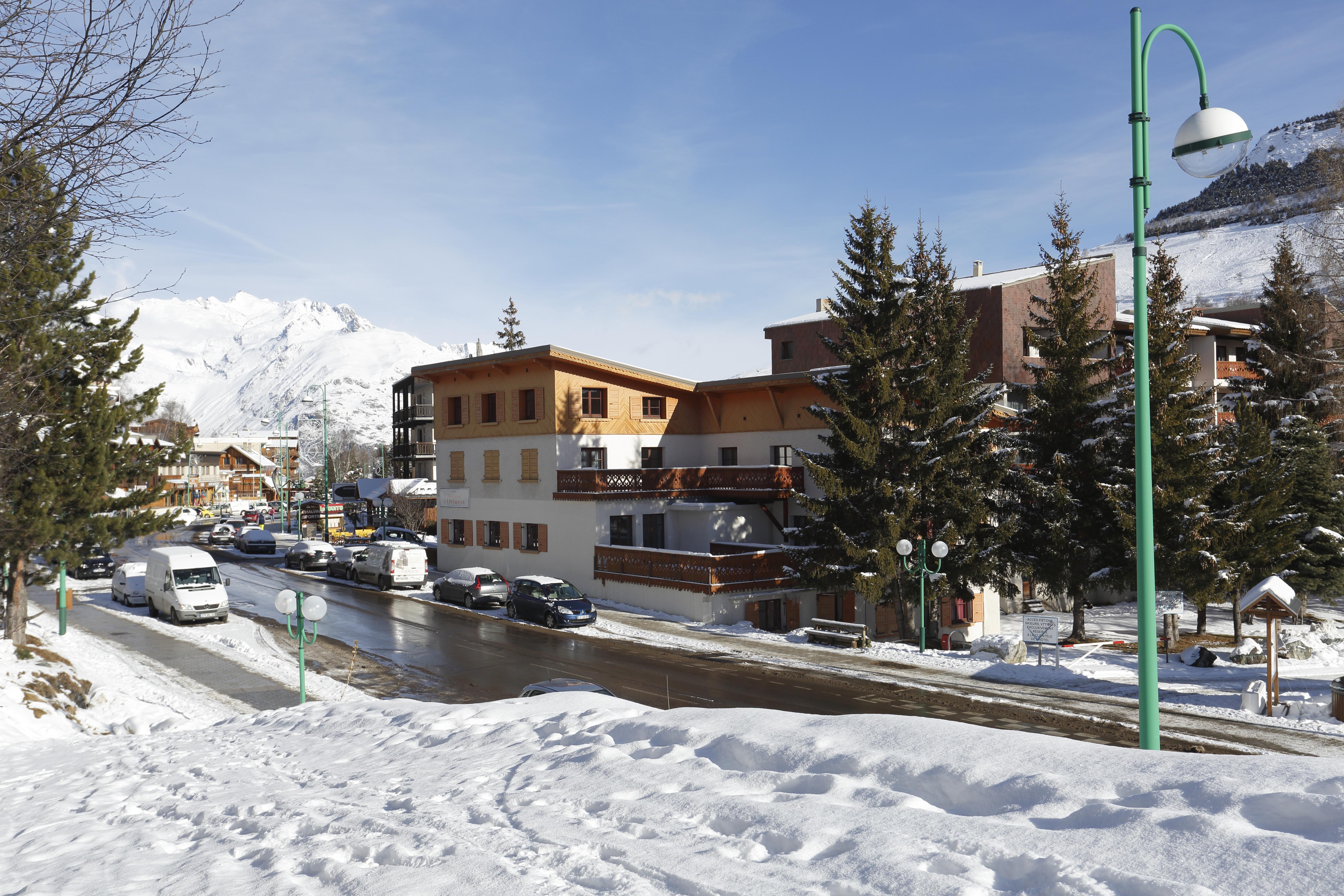 لو دوز آلب Vacanceole - Residence L'Edelweiss المظهر الخارجي الصورة